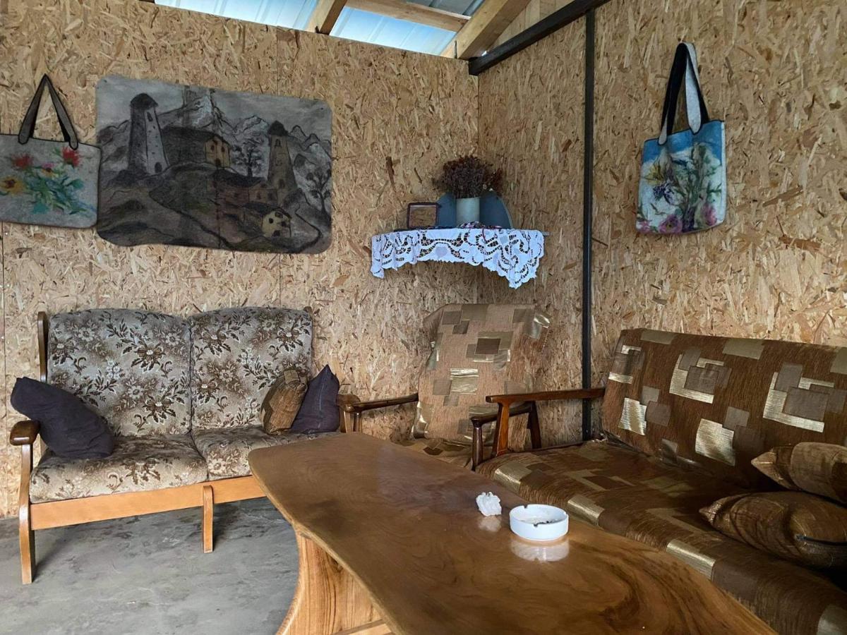 Guesthouse Omalo 外观 照片